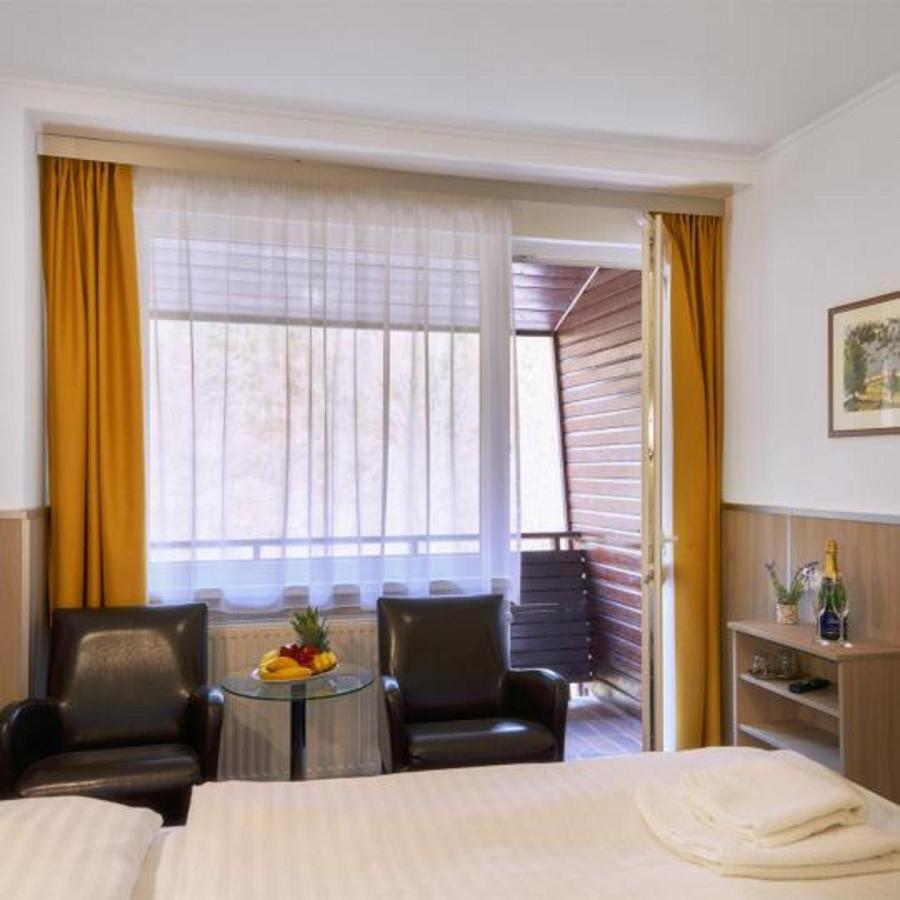 Wellness Hotel Green Paradise Pirkenhammer Buitenkant foto