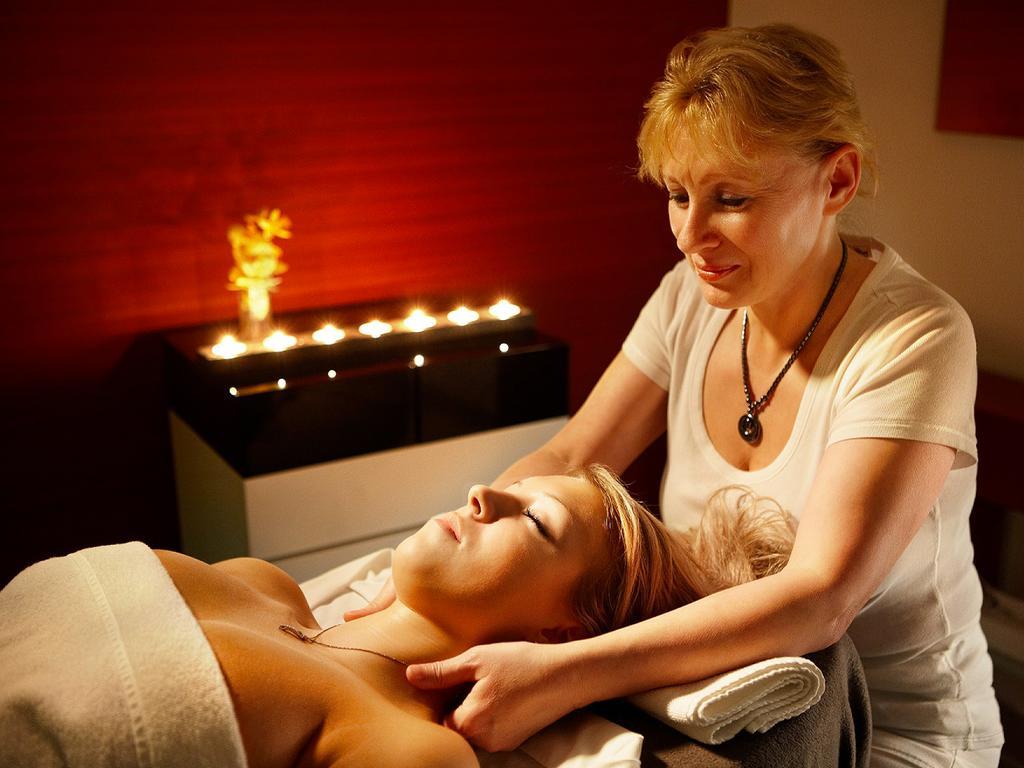 Wellness Hotel Green Paradise Pirkenhammer Buitenkant foto