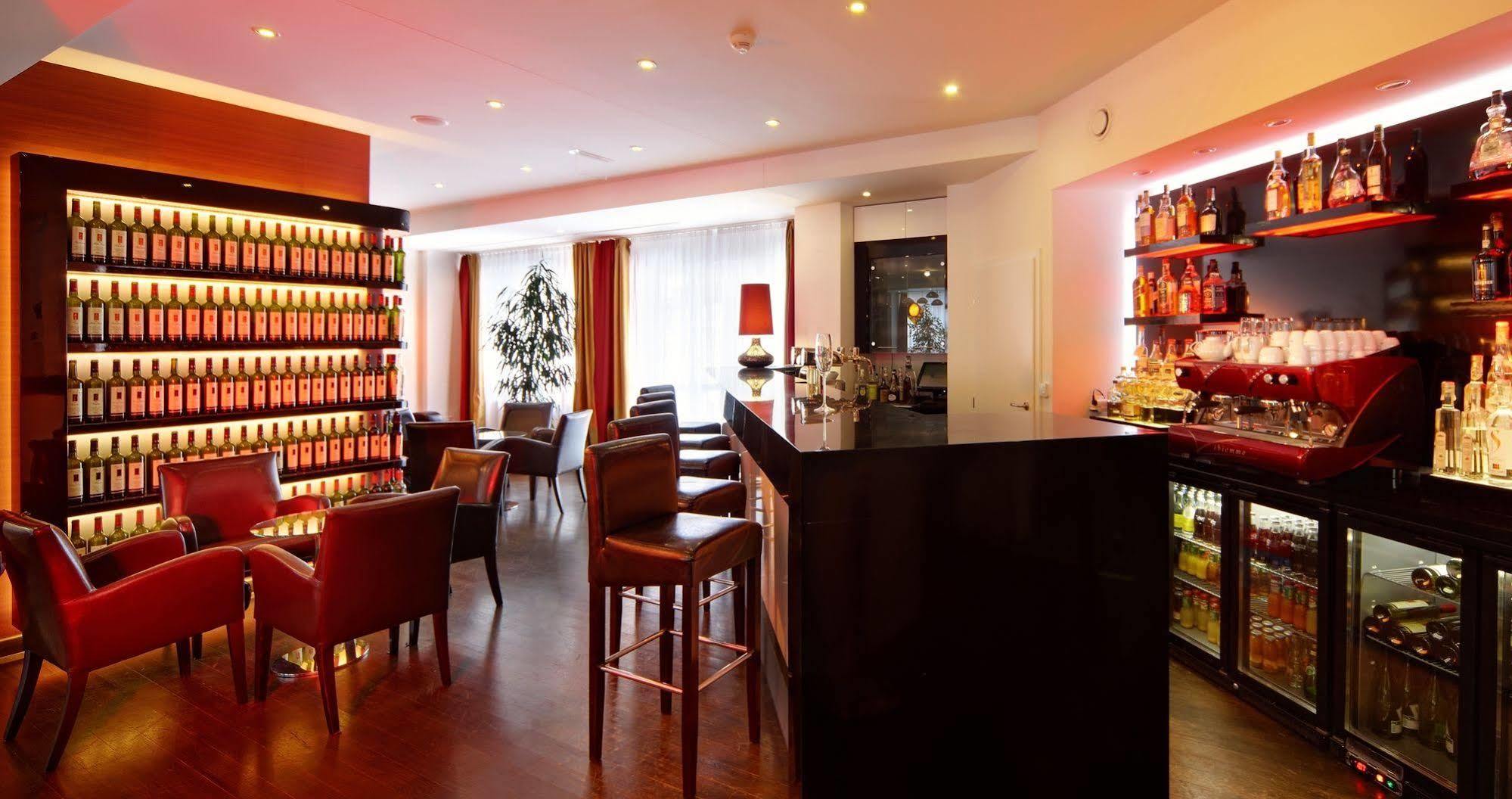 Wellness Hotel Green Paradise Pirkenhammer Buitenkant foto