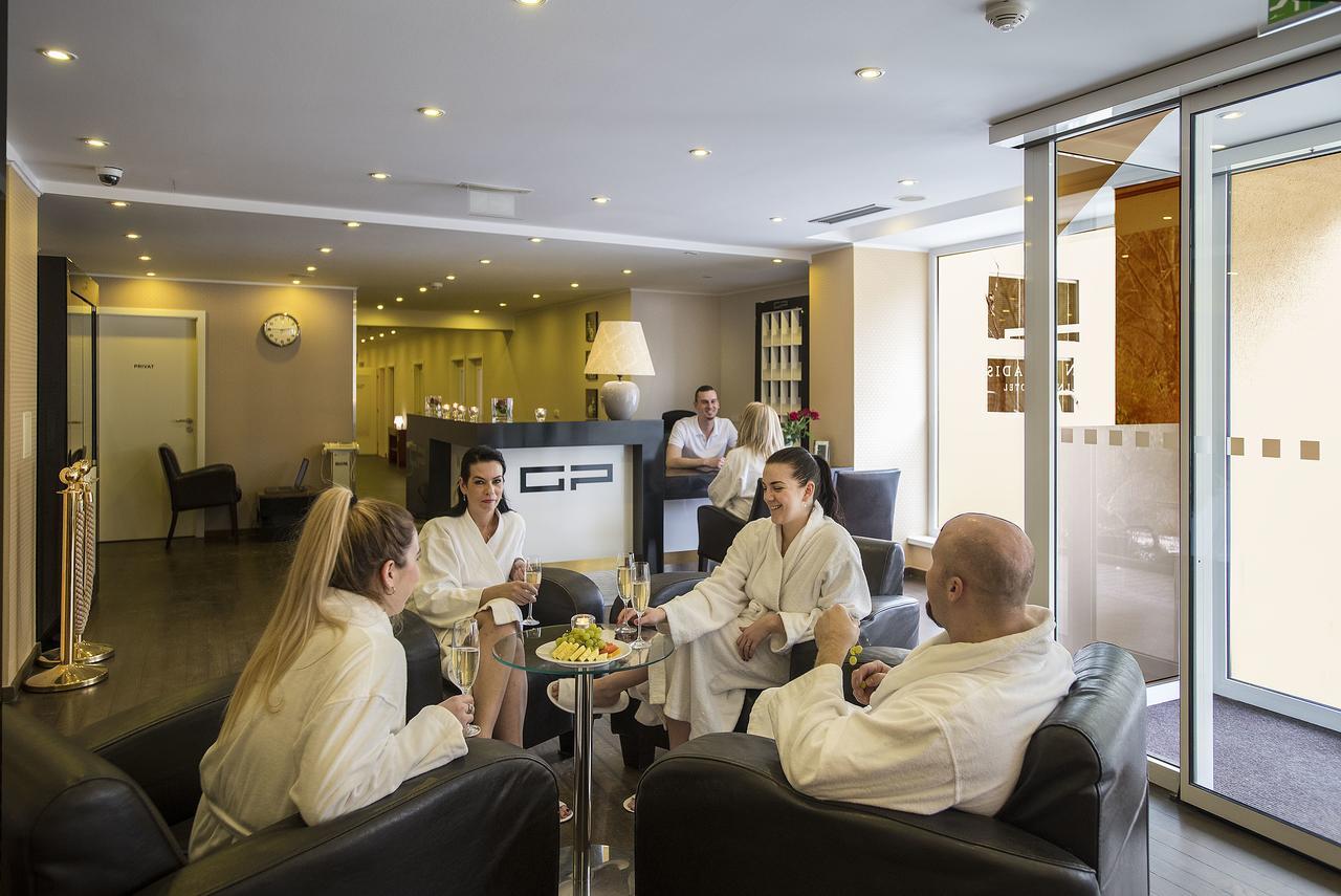 Wellness Hotel Green Paradise Pirkenhammer Buitenkant foto